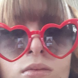 Meet your Posher, Annalee